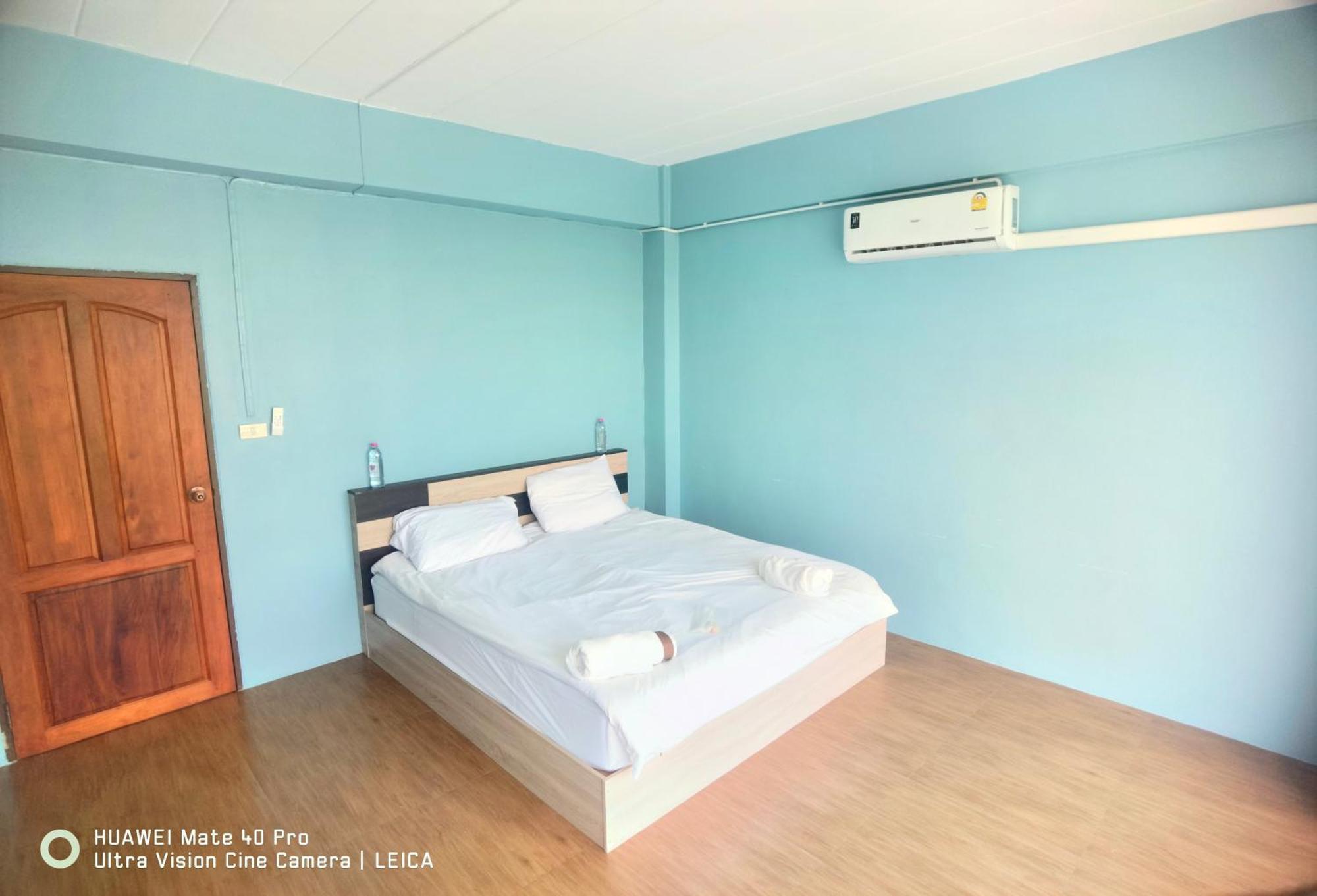 Hotel 115 Townhouse Ban Khlong Krang Exterior foto